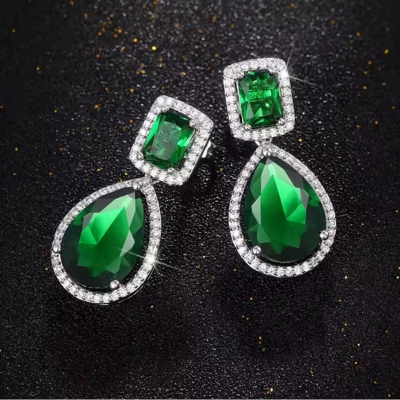 Anthropologie Jewelry - Diamond Emerald Green Teardrop Crystal Earrings – Luxury Silver Halo Design